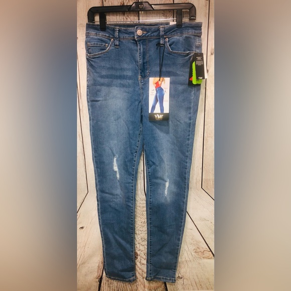 YMI SKINNY Jeans Size 11/30 Flattering Fit Slimming Novelty Wash High-Rise. - Picture 2 of 12